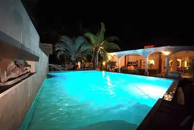 Image de Villa de standing face à la plage de l'Etang salé les bains