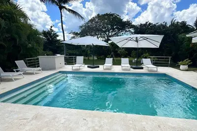 Image de Villa in new country house for rent