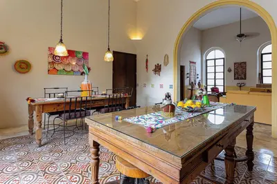 Image de Exquisite colonial 2-bedroom house in peaceful Mérida with pool! 5 days minimum