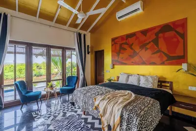 Image de A River Front Villa with Pool