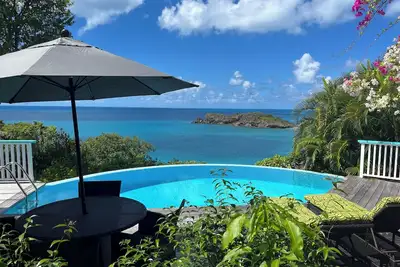 Image de Polaris villa. Stunning view, private pool and beach nearby.