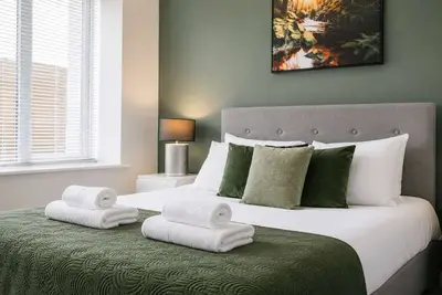 Image de 2br Salford | Manchester | Sleeps 6 | Free Parking