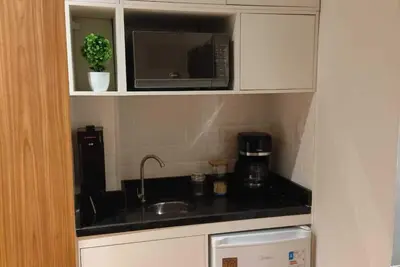 Image de Great studio apartment close to everything and comfortable in the heart of the city.