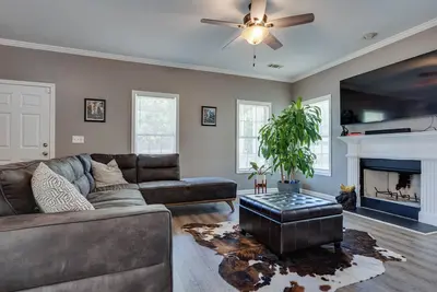 Image de Modern Atlanta Retreat Near BeltLine & Stadium