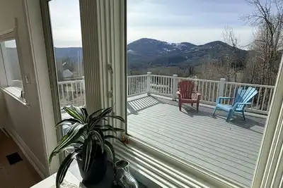 Image de Rossland Homestead - 2 bedrooms Sleeps 6