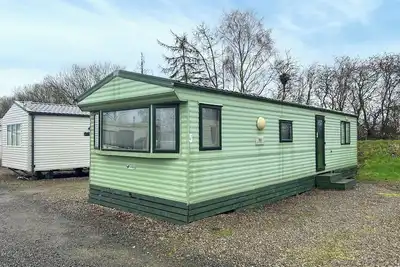 Image de 2 chambres à coucher à Forfar