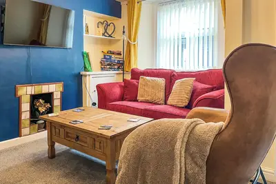 Image de North Lakes Town House