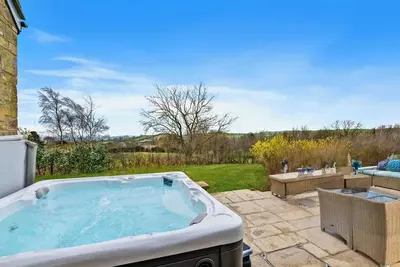 Image de 5 chambres à coucher à Shepton Mallet