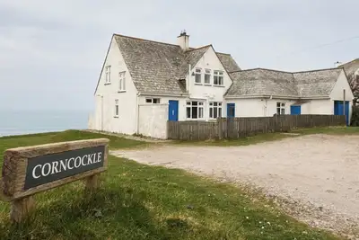 Image de 6 chambres à coucher à Trebetherick, near Wadebridge