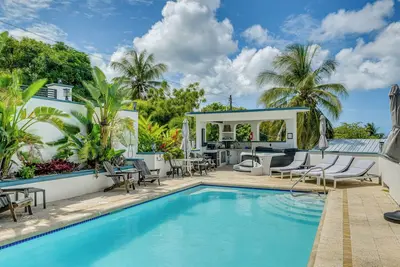 Image de Resort-Style Living Near Shore! Vieques Retreat