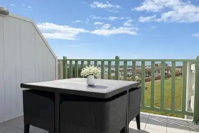 Image de Appartement avec terrasse 4 personnes – Vue Port Bourgenay
