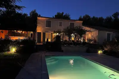 Image de Chez vous en Provence!
