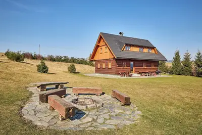 Image de Timber Lodge with Hydromassage by Interhome