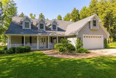 Image de Quiet Door County Retreat w/ Private Bay Access and Dock