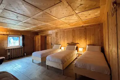 Image de Chalet from 1792, authentic alpine soul full of tradition and history without filters