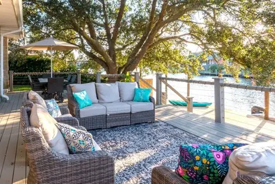 Image de French Quarter Festival Rental Home Near New Orleans and Bourbon Street 5 Br