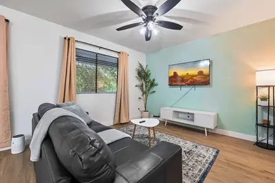 Image de Great for Mid/Long Stays - Pool - King Bed