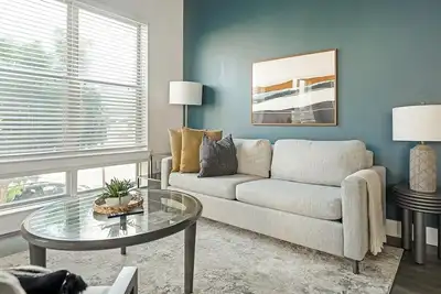 Image de Landing | Beautiful 2bd, Pool, Courtyard