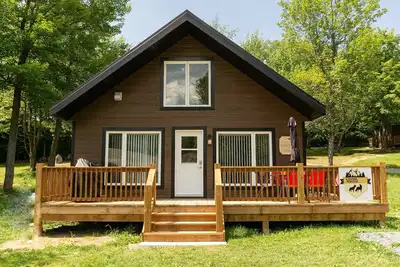 Image de Rivière et Miller Zoo | Louna-Nuage Shack