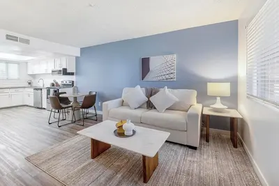 Image de Landing | Modern 2bd in Glendale