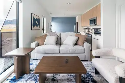 Image de Landing | Chic 2bd in Downtown Bozeman