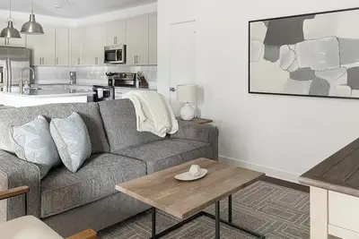 Image de Landing | Modern 2bd, Yoga Studio, Gym