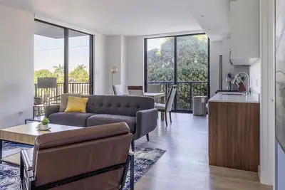 Image de Landing | Spectacular 2bd, Yoga Studio, Game Room
