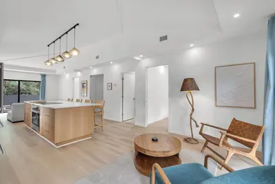 Image de Designer Wabi Sabi Retreat - Private Gated Compound Near Design District