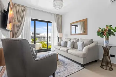 Image de Nok Modern 2br with Rooftop Jacuzzi By Vistacana