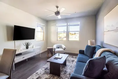 Image de Landing | Amazing 2bd, Yoga Studio, Gym