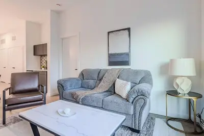 Image de Landing | Amazing 2bd, Courtyard, Gym