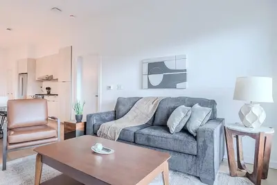 Image de Landing | Stunning 2bd, Gym, Courtyard