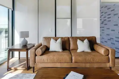 Image de Landing | Amazing 2bd, Tennis Court, Gym