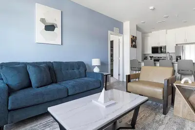 Image de Landing | Stunning 2bd, Pool, Gym