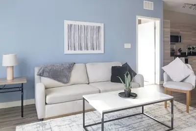 Image de Landing | Incredible 2bd, Gym, Yoga Studio
