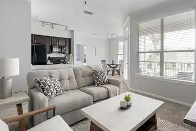 Image de Landing | Beautiful 2bd, Gym, Game Room