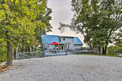Image de Hilltop Hideaway' Branson Home w/ Trampoline