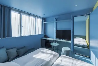 Image de Connecting Room B Light Blue Standard Plan Brea / Chiyoda Ward Tokyo