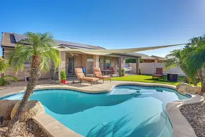 Image de Private Outdoor Oasis: Surprise Getaway Near Golf!