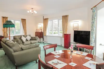 Image de The Flat House, pet friendly, with a garden in Taunton