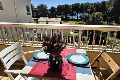 Image de Studio, vue mer, Wifi, climatisation, tout à pied