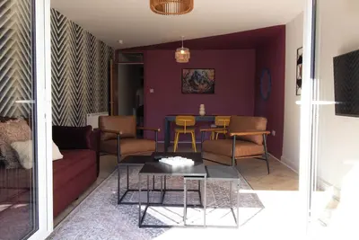 Image de Cozy 3br Flat | Sleeps 6 | Wi-Fi | Woodside