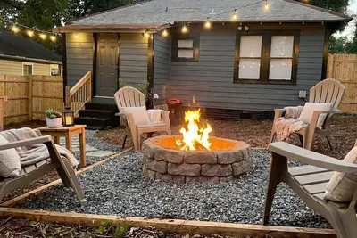 Image de Peaceful 2-bedroom House in Charming Charlotte