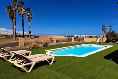Image de Villa Yeromi - Exclusivity, spaciousness and relax in Caleta de Fuste