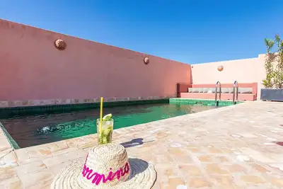Image de Magnifique maison de vacances privée avec piscine privée, Wifi, climatisation, Tv et patio