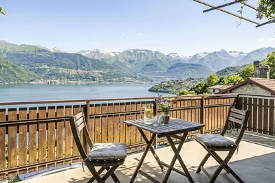Image de Joli appartement pour 4 personnes avec Wifi, Tv, balcon et vue panoramique