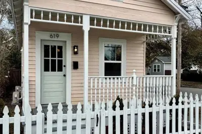 Image de Brooklyn Arts District Historic Home 1br, 1ba