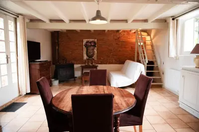 Image de Gîte des acacias - Château des Varennes