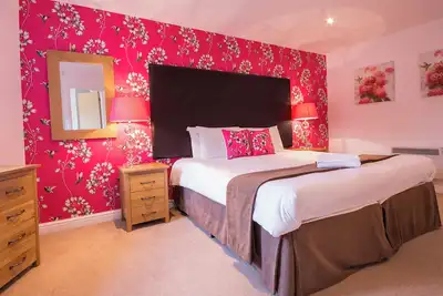 Image de 4 chambres à coucher à Darwin Lake, near Matlock