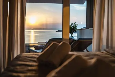 Image de Charming Sunset View Villa with Outdoor Pool - Three Bedroom Villa
